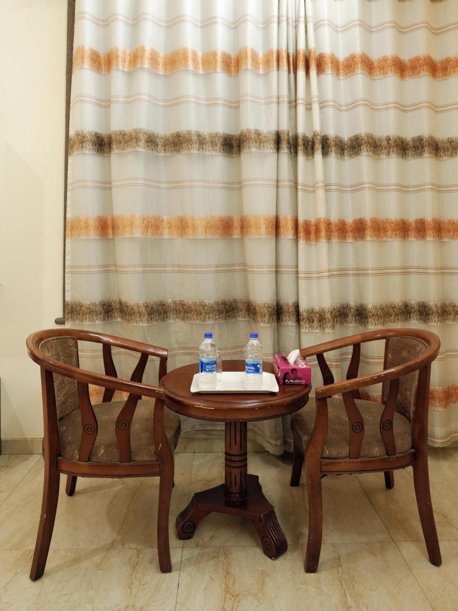 Hotel Kushala Executive Inn ธาเน ภายนอก รูปภาพ