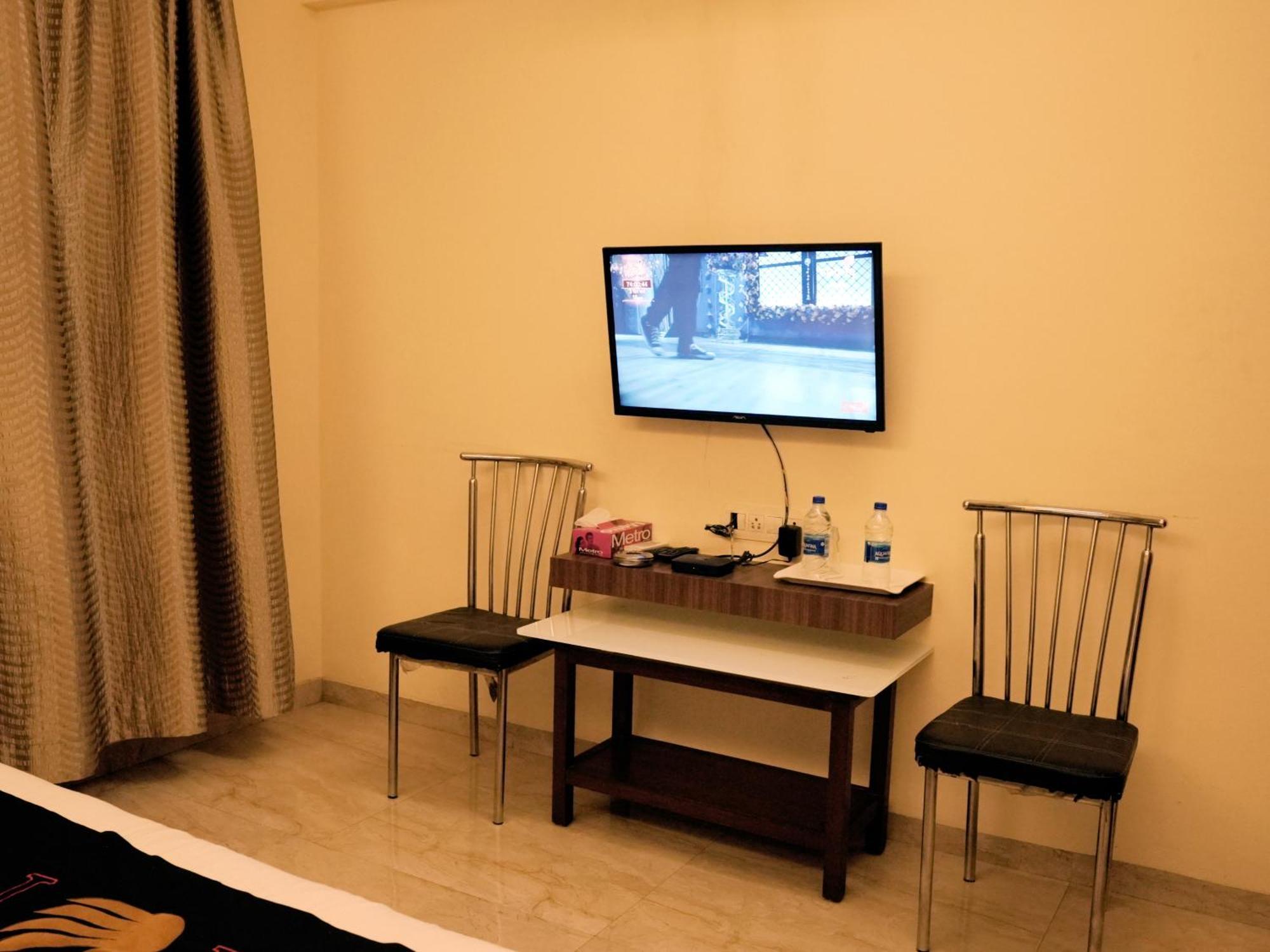 Hotel Kushala Executive Inn ธาเน ภายนอก รูปภาพ